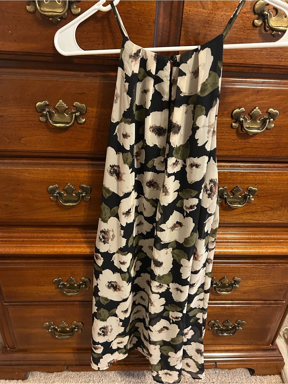 Lush Floral Sleeveless Dress - Picture 2 of 3